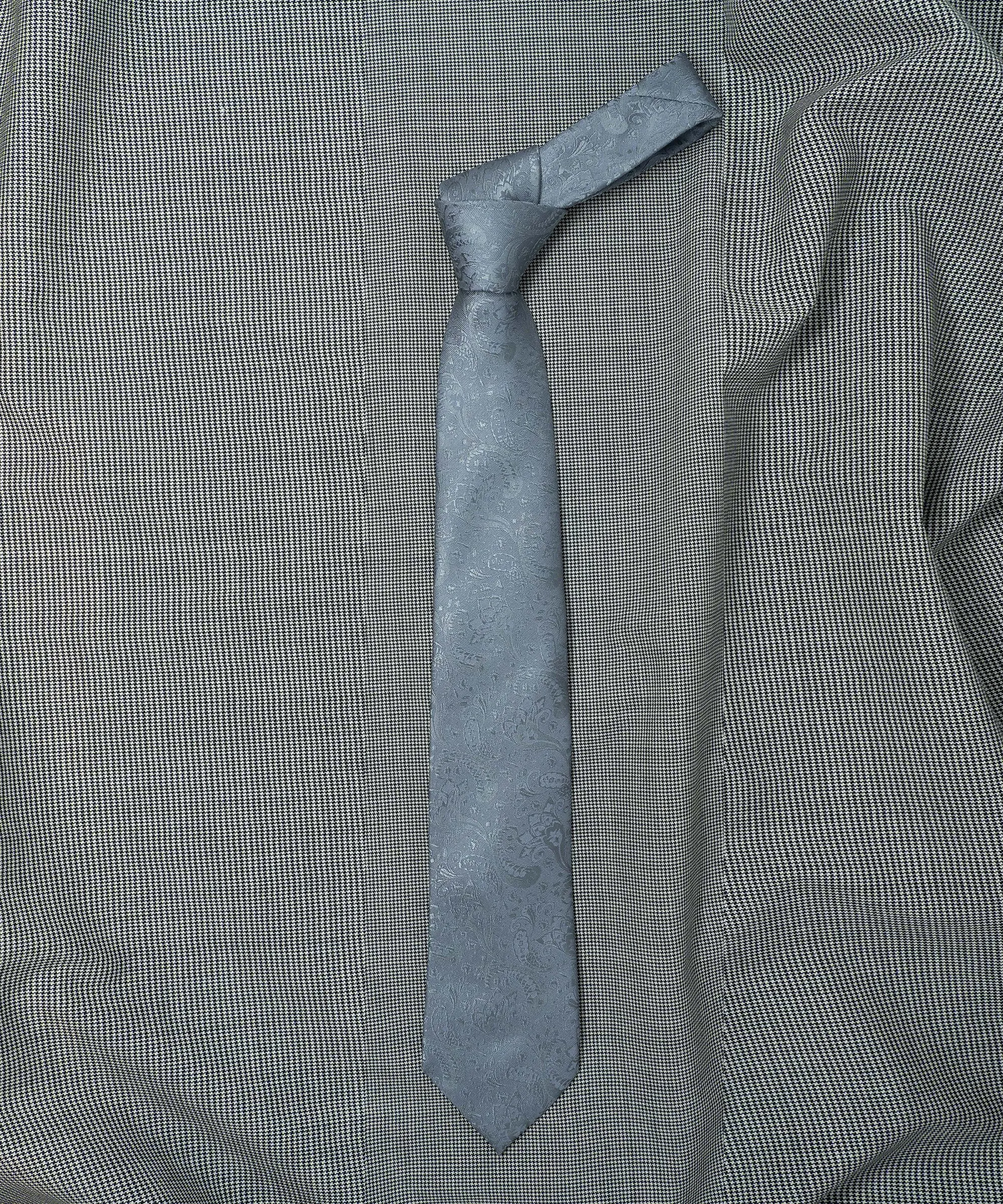 After 8 Necktie