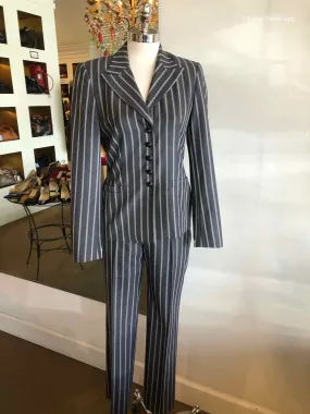 ESCADA V-Neck Pant Suit | 4